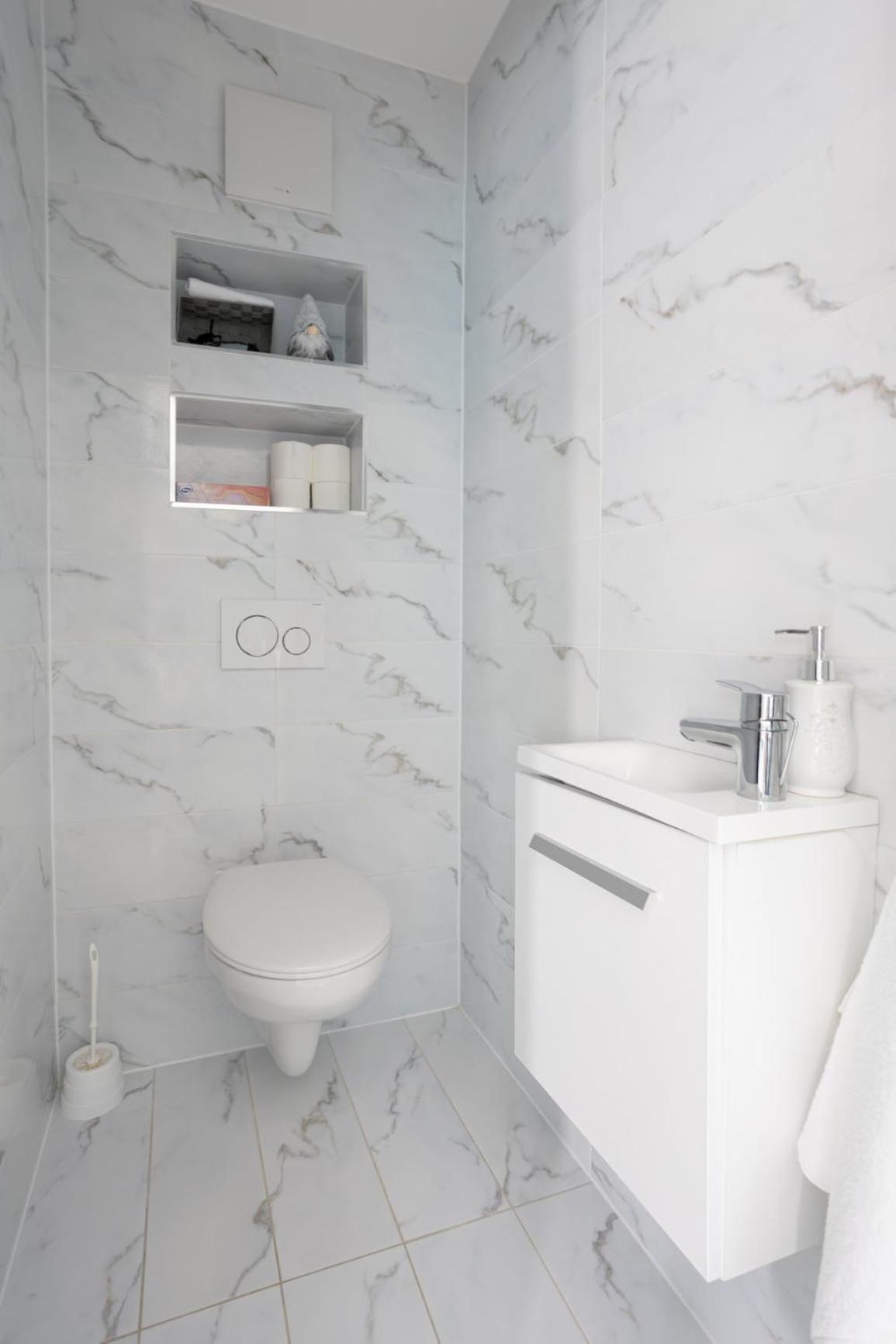 Hellowine Apartman เอ็กเกอร์ ภายนอก รูปภาพ
